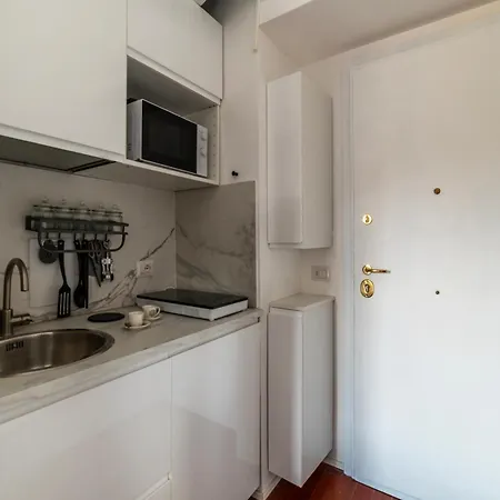 Vittorio Emanuele The Heart Apartment *